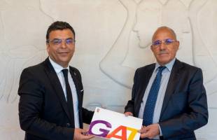 GAT ASSURANCES renouvelle son engagement aux côtés du Festival International de Hammamet pour sa 60ᵉ édition, qui se tiendra du 11 juillet au 13 août 2026.